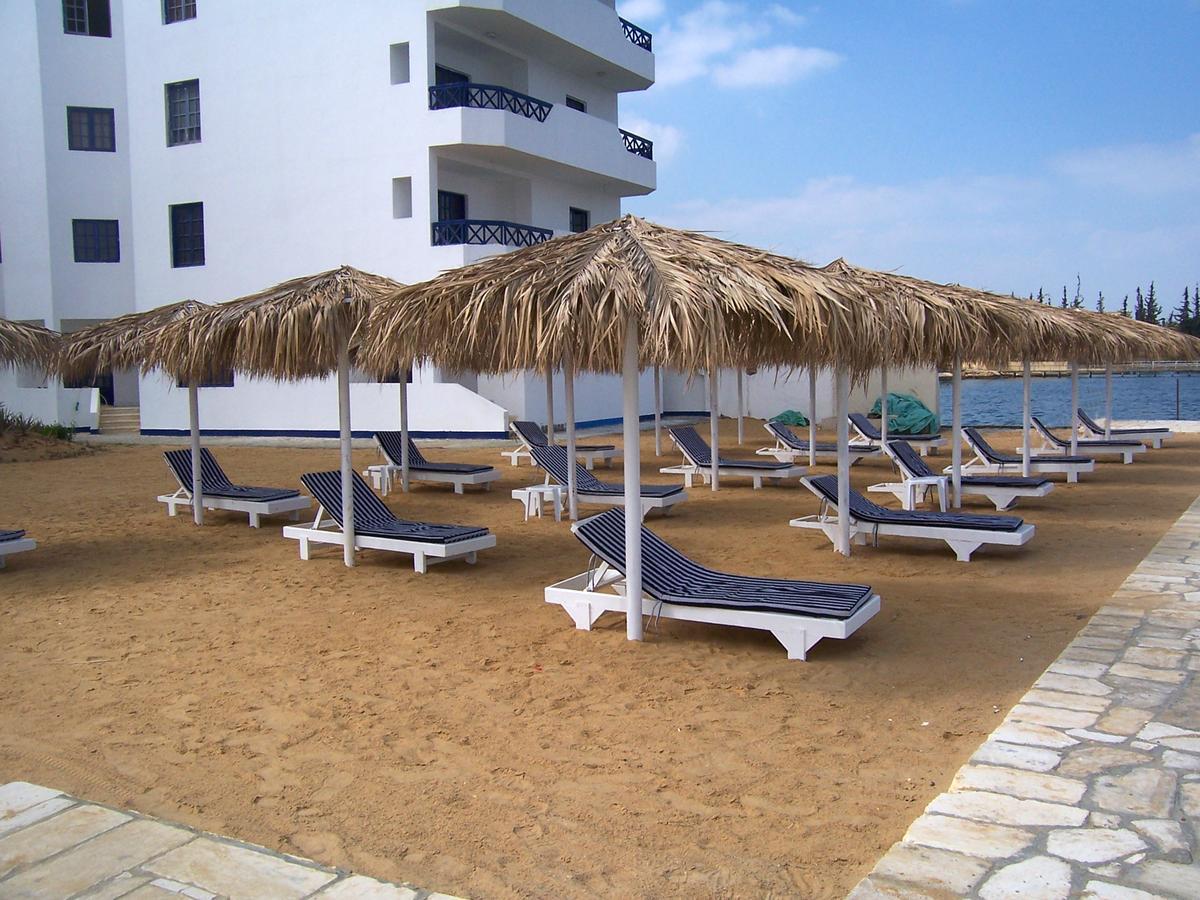 Fayed Beach Resort Exterior photo